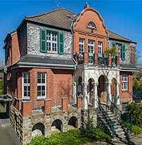 Elegante Stadthausvilla aus der Gründerzeit in Toplage von Krefeld